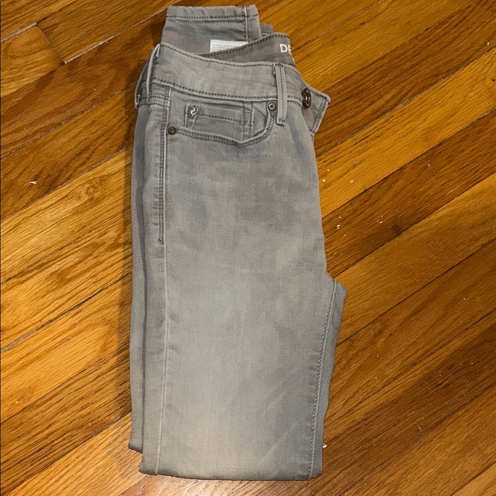 Levi’s Gray Denim Women's Jeans